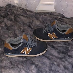 Men’s New Balance Sneakers. Size 11.
